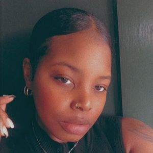 Meet your Posher, Celestine